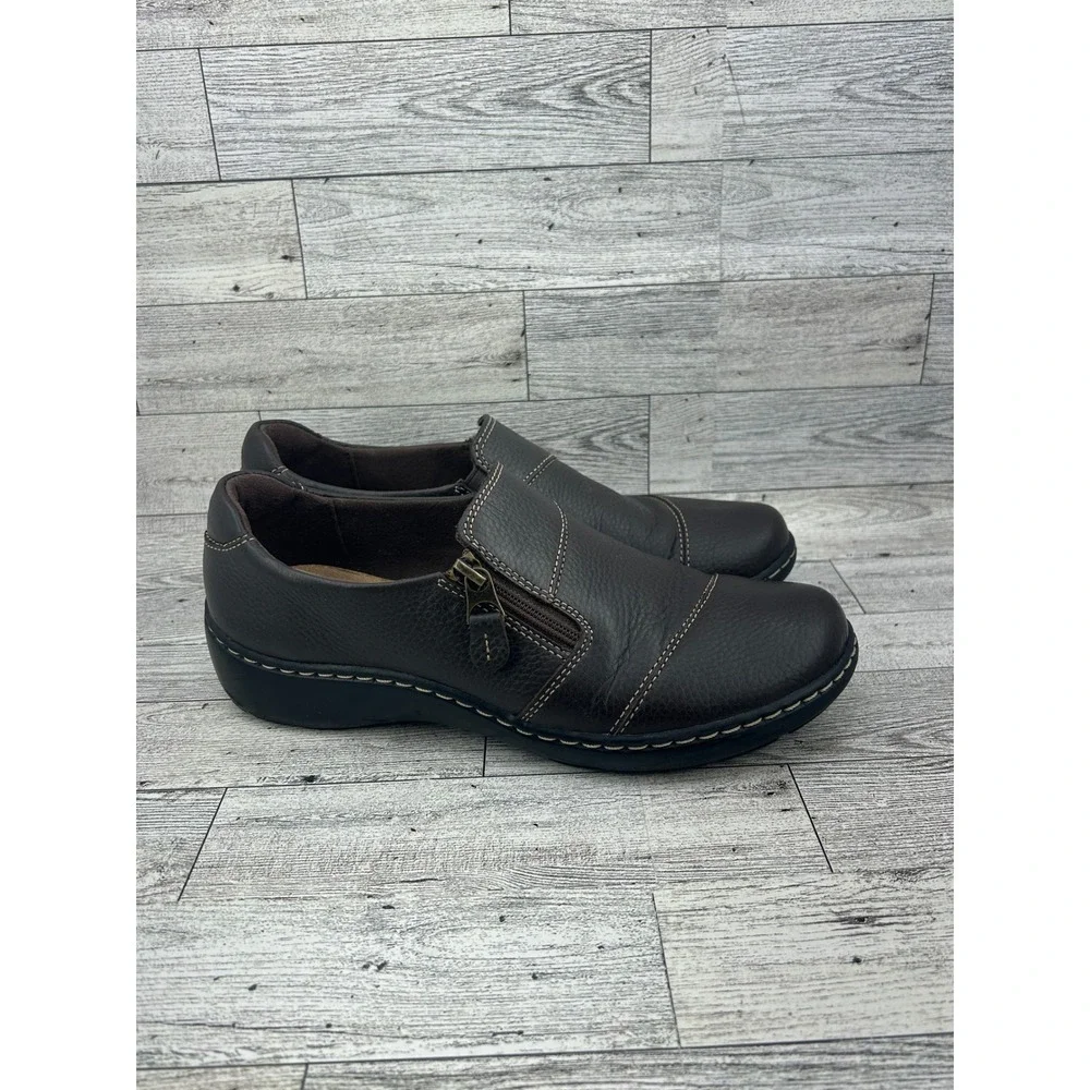 Clarks Collection Womens Brown‎ Leather Zip Side Slip On Loafer Shoes Size 7M